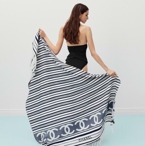 CHANEL Cruise 2025-26 collection._2.jpg