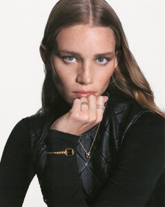 Chanel R 11-2025_3.jpg