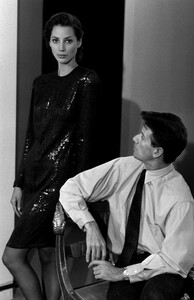 ChristyTurlington_CalvinKleinFW1989_030.jpg