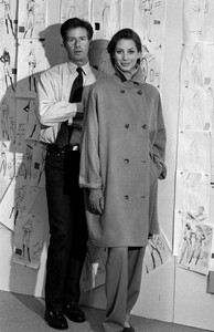 ChristyTurlington_CalvinKleinFW1989_060.jpg