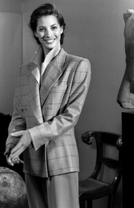 ChristyTurlington_CalvinKleinFW1989_092.jpg
