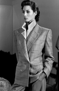 ChristyTurlington_CalvinKleinFW1989_106.jpg
