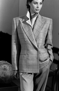 ChristyTurlington_CalvinKleinFW1989_107.jpg