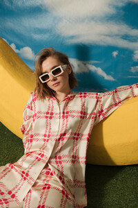 Clara Galle Albert Salazar Aceromagazine 2.jpg