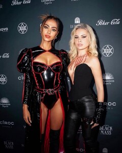 Claudia Anderson (2).jpg