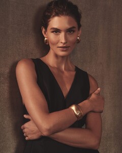 Donna Karan Holiday 2025.jpg