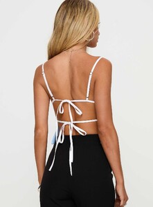 EAyalon - PrPolly - Daxon Top Blue _ White-7 - 4-Model-Ella-Us4.jpg