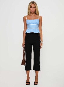 EAyalon - PrPolly - Daxon Top Blue _ White-7 - 6-Model-Ella-Us4.jpg