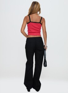EZecevic - PrPolly - Benicale Low Rise Cargo Pants Black-9 - 4-Model-Elise-Us2.jpg
