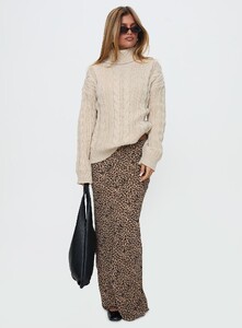 EZecevic - PrPolly - Bryden Turtleneck Cable Knit Sweater Beige-6 - 2-Model-Elise-Us2.jpg