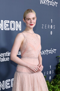 Elle Fanning - Sentimental Value Premiere (43).jpg