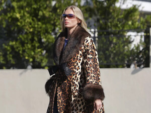 Elsa Hosk - Vogue [2025.11.17] Scandinavia 2.jpg