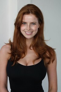 EmilyDA - MetroPort_1692255667-857a16a261572873aafded05c55cbfec_(SupToBZon).jpg