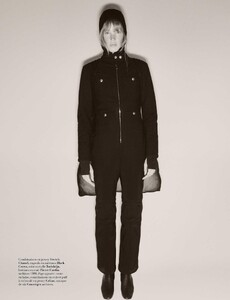 Harper Bazaa rn29-2025_16.jpg