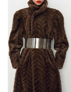 Harper Bazaa sh29-2025_10.jpg