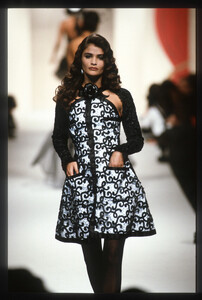 HelenaChristensen_ChanelHCSS1991_10.jpg
