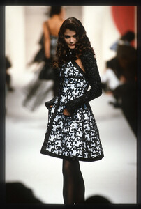 HelenaChristensen_ChanelHCSS1991_12.jpg