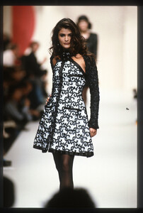 HelenaChristensen_ChanelHCSS1991_13.jpg