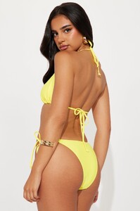 JBader - FNova - 04-16-25_S3_50_ZDFNS1157_Yellow_RA_DO_13-42-28_7582_PXF.jpg