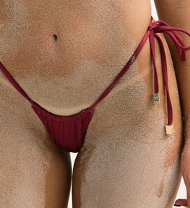 JBader - Jasook - Bottom Crop_0W7A5056_fd9674b2-e31e-41e9.jpg