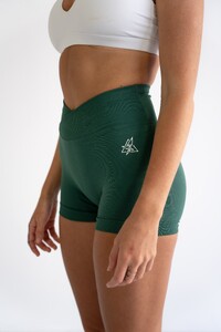 JadeG - Elan Shorts - Forrest Green - Best-Body-22_a13aaa9c-a4b9-455d-9d16-d6506e4ab1e1.jpg