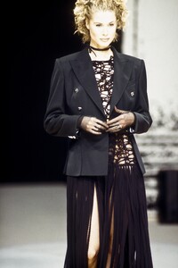 Jean Paul Gaultier 1993 Women RTW 66.jpg