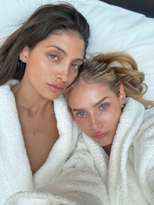 Kari Riley Lara Ghraoui 574524616_18542967331048494_6308789204221073383_n.jpg