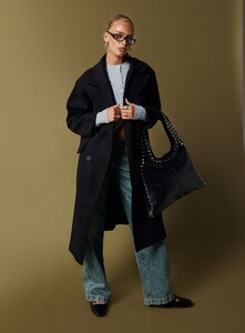 KianaF - PrPolly - Backbone Straight Leg Jeans Mid Blue-8 - 7-Model-Kiana-Us2.jpg