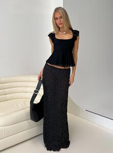KianaF - PrPolly - Ford Maxi Skirt Onyx Polka-11 - 8-Model-Kiana-Us2.jpg