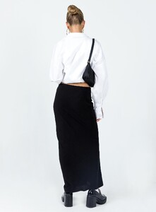 KianaF - PrPolly - Jodie Maxi Skirt Black-10 - 4-Model-Kiana-Us2.jpg
