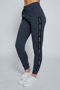 Kianna - PineappleUK_pineapple-jacquard-jogger-charcoal-PT16840A6-01.jpg