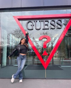 KiannaLS - GuessIG - 04 - 2024-05-07_1440x1800.jpg