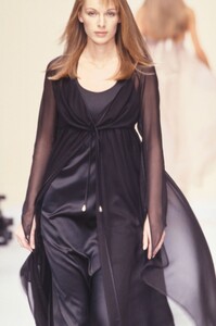 LudmilaIsaeva_CerrutiFW1993_04.jpg