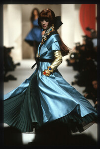LudmilaIsaeva_ChanelHCSS1991_06.jpg