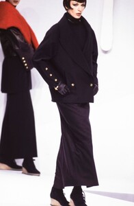 LudmilaIsaeva_ClaudeMontanaFW1993_03.jpg