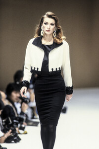 LudmilaIsaeva_GennyFW1992_06.jpg