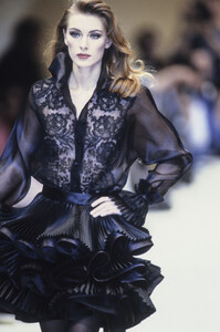 LudmilaIsaeva_GennyFW1992_08.jpg