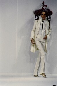 LudmilaIsaeva_JohnGallianoSS1993_05.jpg