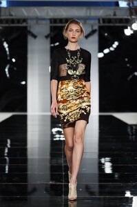 Mary Katrantzou FW2010-11_AuroraFashionWeek_.jpg