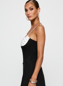 MelitaS - PrPolly - Evette Bodysuit Black _ White-7 - 3-Model-Melita-Us4_66f8d04d-4b94-4f43.jpg