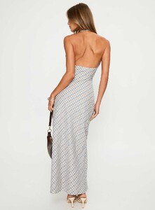 MelitaS - PrPolly - Evienna Halter Maxi Dress Blue Check-6 - 4-Model-Melita-Us2_4a75e4f9-6f82-4f76.jpg