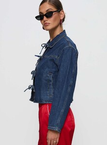 MelitaS - PrPolly - Good On You Bow Detail Jacket Blue Denim-8 - 3-Model-Melita-Us4_C74eb2c1-48e4-4beb.jpg