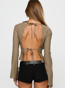 MelitaS - PrPolly - Haega Long Sleeve Top Olive-6 - 4-Model-Melita-Us4_F1bf6988-87bb-40e2.jpg