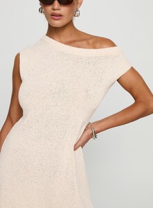 MelitaS - PrPolly - Liberation Off The Shoulder Mini Dress White-10 - 5-Model-Melita-Us2_A93e6072-E812-4182-A5e6-Eab9a617481a.jpg