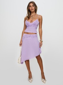 MelitaS - PrPolly - Pappilion Asymmetrical Skirt Lilac-8 - 2-Model-Melita-Us4_Ab4d4d67-308a-4b25-A7c8-5fe87a886f87.jpg