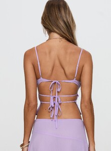 MelitaS - PrPolly - Pappilion Top Lilac-8 - 4-Model-Melita-Us4_9a830b2c-41cf-4528-A97a-07bc492e3172.jpg