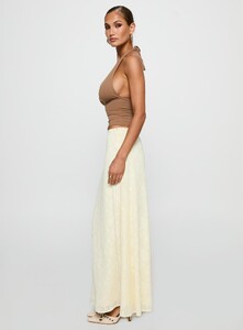 MelitaS - PrPolly - Su Casa Low Waist Maxi Skirt Yellow-7 - 3-Model-Melita-Us2_4f56f9c3-Cefd-429a-A15e-Ae75732e9aa4.jpg