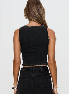 MelitaS - PrPolly - Texas Star Tank Top Black-8 - 4-Model-Melita-Us4_095ce370-Cc63-42df-80cb-64f5781b3d97.jpg