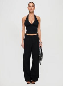 MelitaS - PrPolly - Whimsy Halter Top Black-8 - 6-Model-Melita-Us4_E0e44fb7-F238-4396-B4cd-E8f48b257c5c.jpg