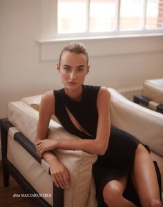 Mirror Mirror Magazine 2025_5.jpg